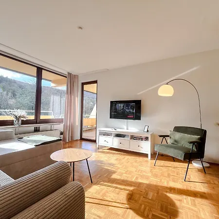 Helles 2 Mit Balkon Und Tiefgarage