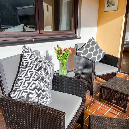 Helles 2 Mit Balkon Und Tiefgarage Apartment *