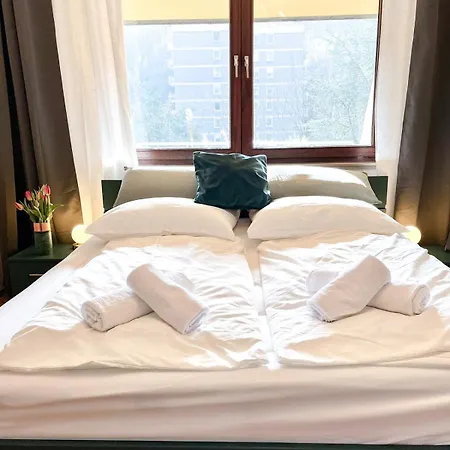 Apartment Helles 2 Mit Balkon Und Tiefgarage *