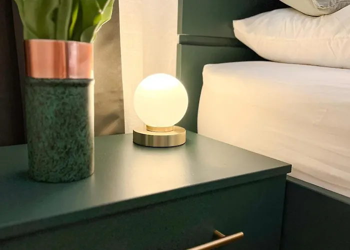 Helles 2 Mit Balkon Und Tiefgarage Apartamento